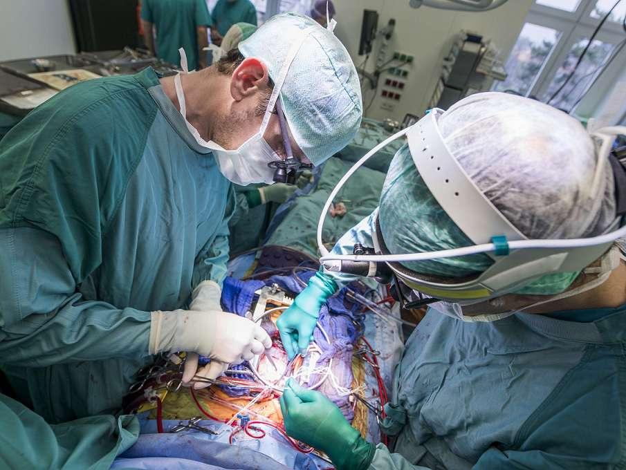 عمل تعویض دریچه قلب چند ساعت طول می کشد؟ - دکتر مرعشی زاده