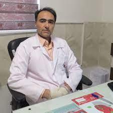 دکتر عباس صالحی - درمانگاه شبانهروزی حضرت علی اصغر متخصص قلب و عروق